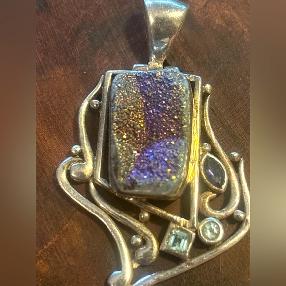 VINTAGE Sterling Silver 925 Iridescent Druzy Blue Topaz Faux Amethyst Pendant - Picture 6 of 15